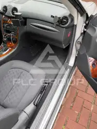 2002 Mercedes Benz 320