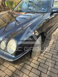 2002 Mercedes Benz 220