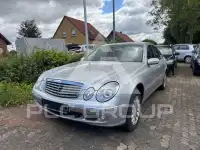 2002 Mercedes Benz E 200