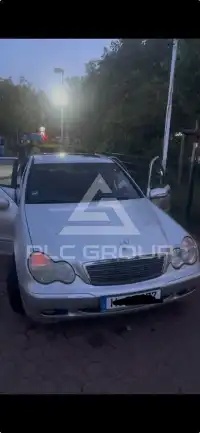 2002 Mercedes Benz C 180