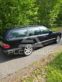 2002 Mercedes Benz E 220