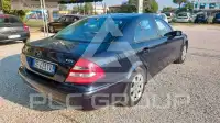 2002 Mercedes Benz E 220