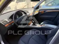 2002 Mercedes Benz E 220