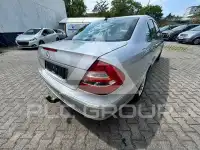 2002 Mercedes Benz E 220
