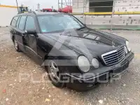 2002 Mercedes Benz E 220