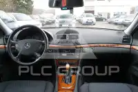 2002 Mercedes Benz E 220