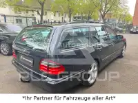 2002 Mercedes Benz E 220