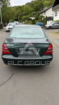 2002 Mercedes Benz E 220