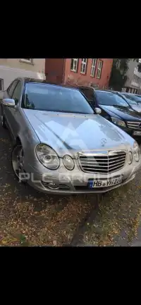 2002 Mercedes Benz E 240