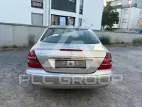 2002 Mercedes Benz E 240