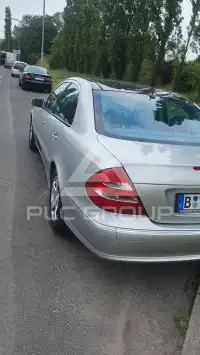 2002 Mercedes Benz E 240