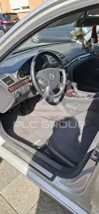 2002 Mercedes Benz E 240