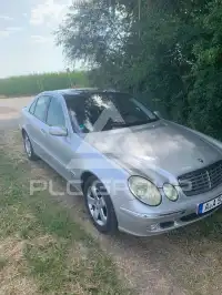 2002 Mercedes Benz E 270