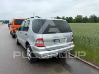 2002 Mercedes Benz ML 270