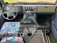 2002 Mercedes Benz V