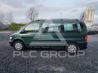 2002 Mercedes Benz V 200