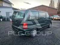 2002 Mercedes Benz V 200