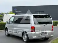 2002 Mercedes Benz V 230