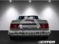2002 Mercedes Benz SL 320