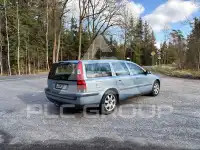 2002 Volvo V70