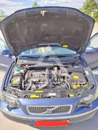 2002 Volvo V70