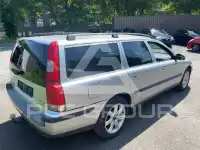 2002 Volvo V70