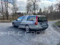 2002 Volvo V70