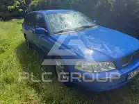 2002 Volvo V40