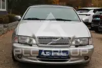 2002 Volvo C70
