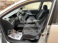 2002 Toyota COROLLA