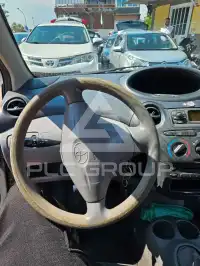 2002 Toyota YARIS