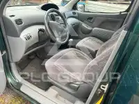 2002 Toyota YARIS