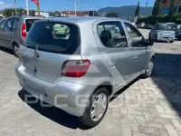 2002 Toyota YARIS