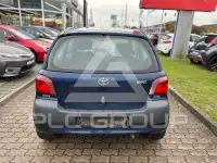 2002 Toyota YARIS