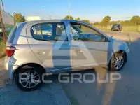 2002 Toyota YARIS