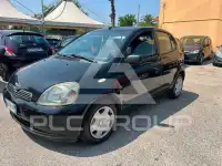 2002 Toyota YARIS