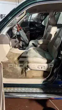 2002 Toyota LAND CRUISER