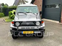 2002 Toyota LAND CRUISER
