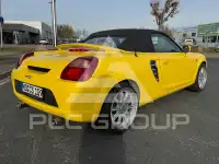 2002 Toyota MR2