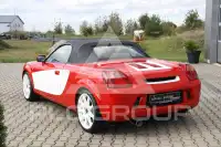 2002 Toyota MR2