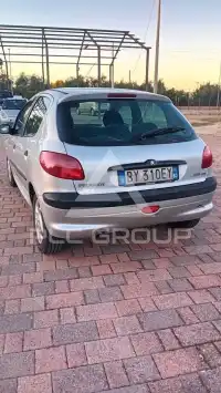 2002 Peugeot 206