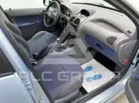 2002 Peugeot 206
