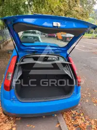 2002 Ford FIESTA