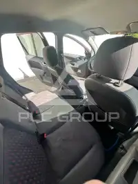 2002 Ford FIESTA