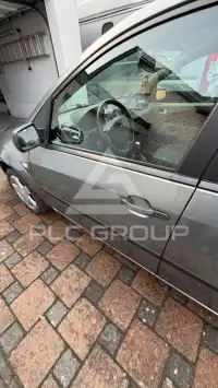 2002 Ford FIESTA