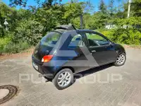 2002 Ford KA