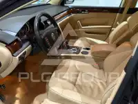 2002 Volkswagen PHAETON