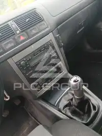 2002 Volkswagen GOLF