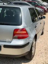 2002 Volkswagen GOLF