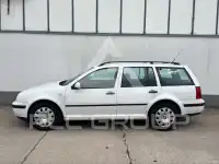 2002 Volkswagen GOLF